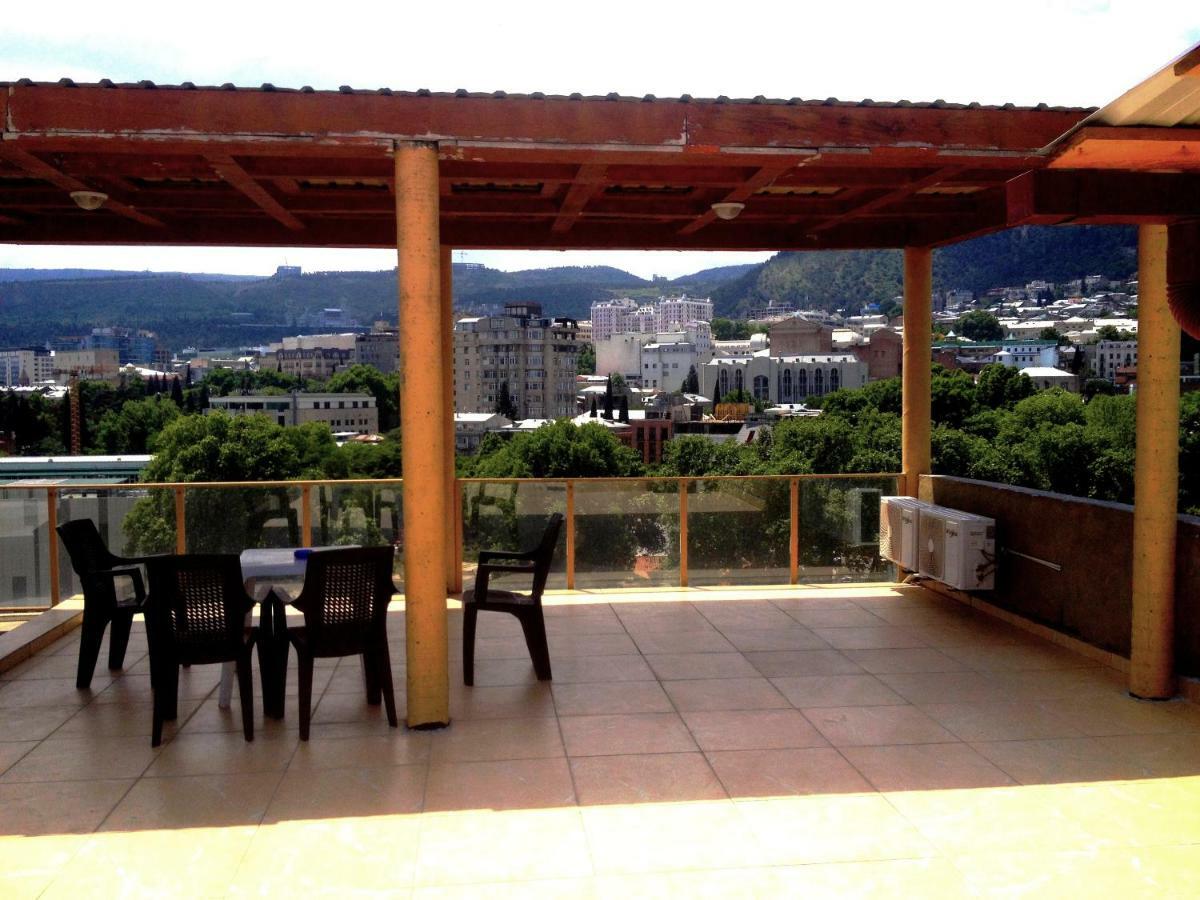 Apartamento New Tbilisi Terrace Exterior foto